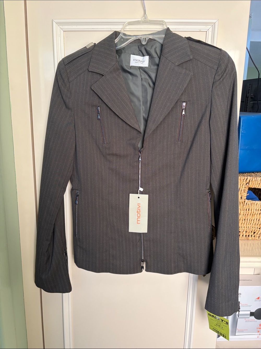 Motivi Pinstripe Zip-Front Blazer in Charcoal. Size 4